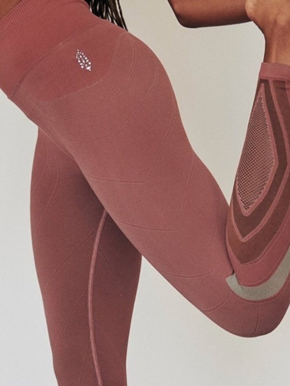 FP Movement by Free People The Essence Crop Leggings Workout Yoga Women's S/M - Picture 3 of 9
